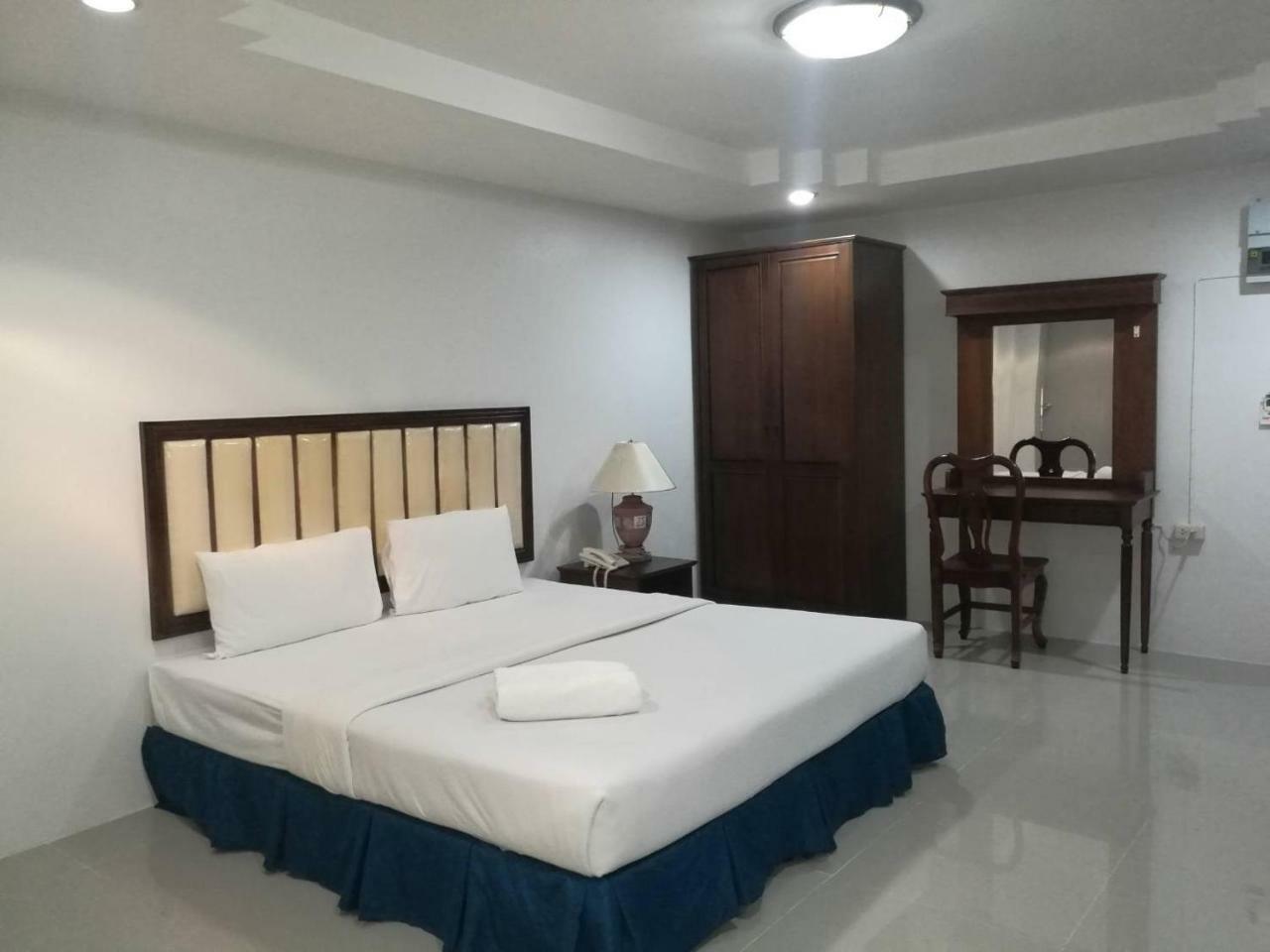 JS Tower apartamento con servicio Bangkok Exterior foto
